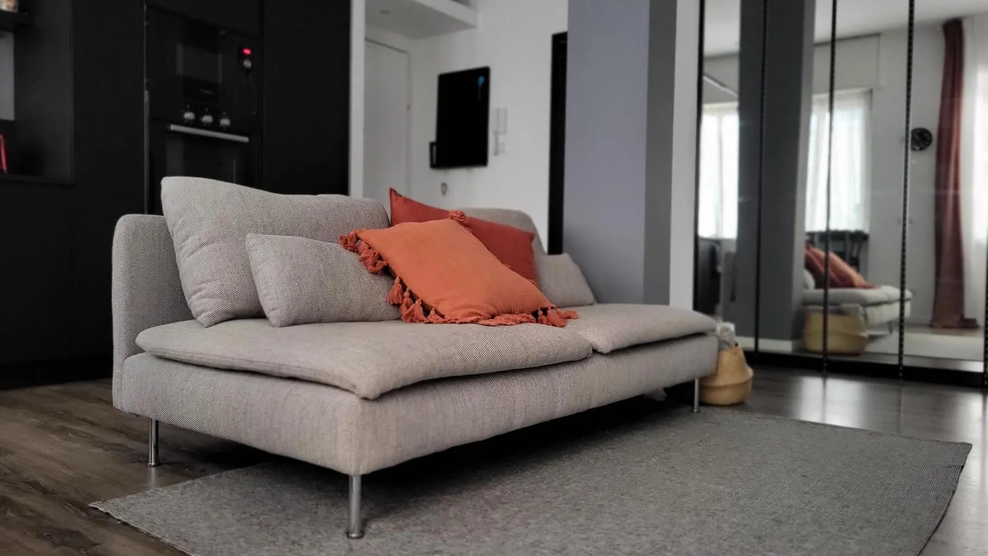 Cortile33 - Cozy Apartment Milan 0*,  Italy